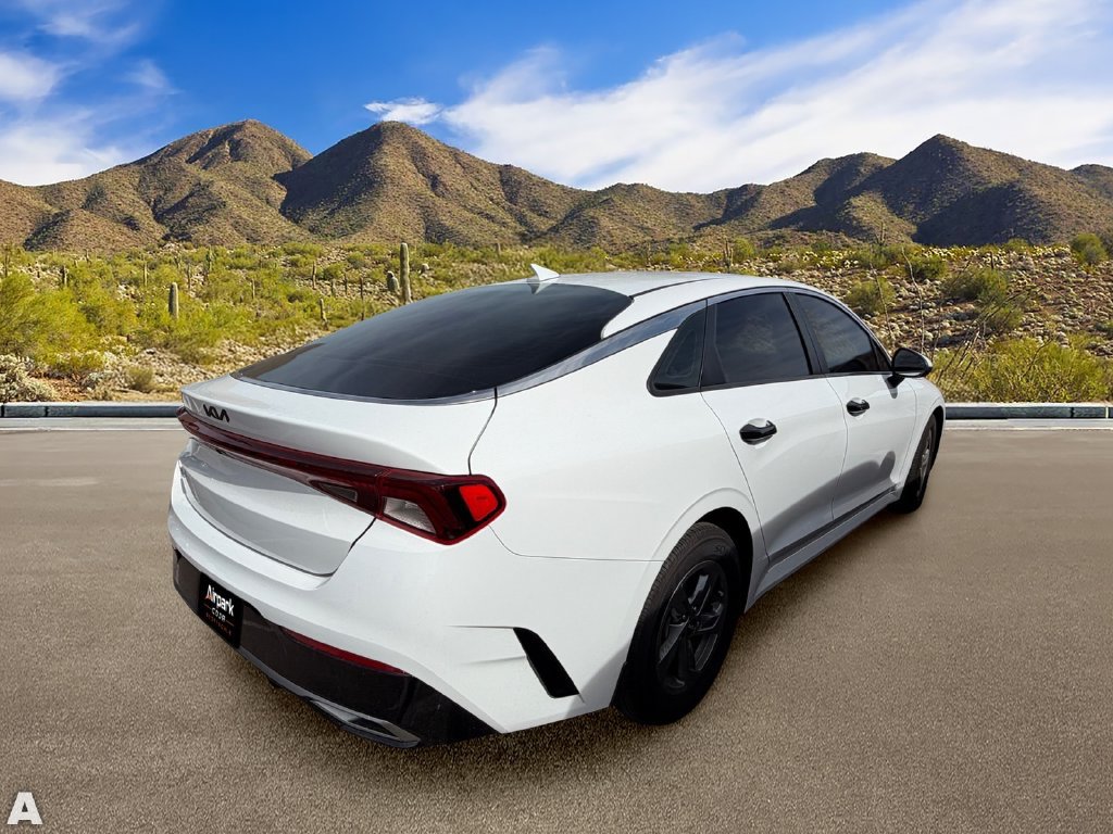 Used 2022 Kia K5 LXS FWD image 3