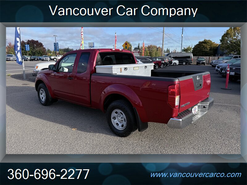 Used 2009 Nissan Frontier XE w/ XE Preferred Pkg RWD image 4