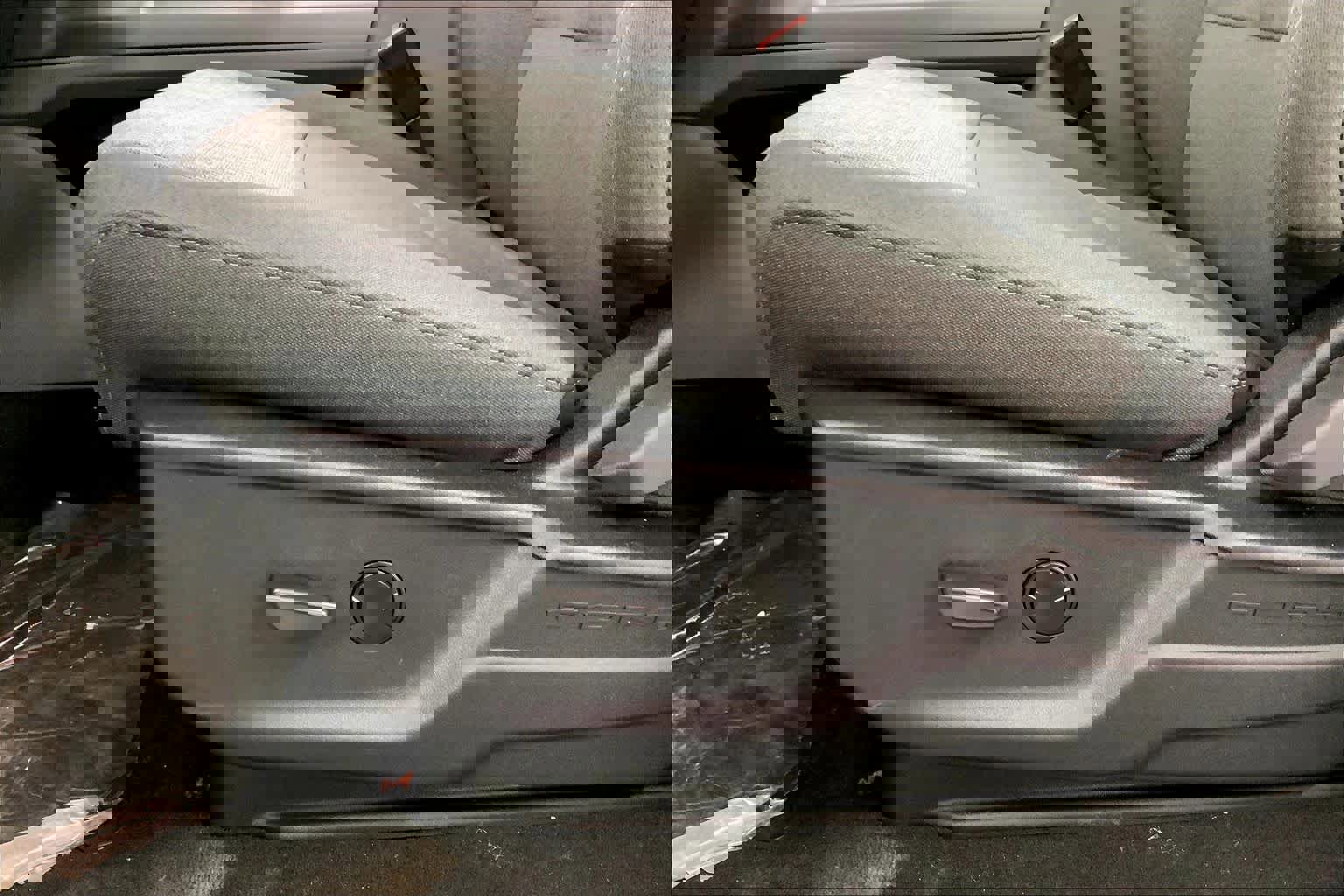 New 2026 Ford F250 XLT w/ XLT Premium Package image 19