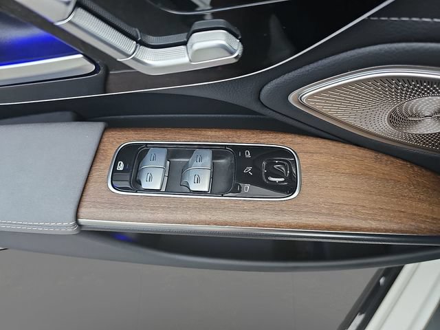 Used 2023 Mercedes-Benz EQS 450+ 4MATIC Sedan image 26