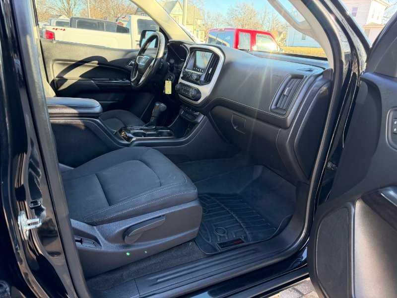 Used 2018 GMC Canyon SLE image 19