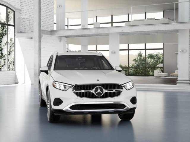 Certified 2025 Mercedes-Benz GLC 300 image 8