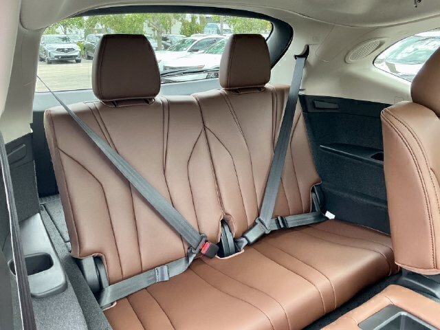 New 2026 Acura MDX w/ Technology Package FWD image 12
