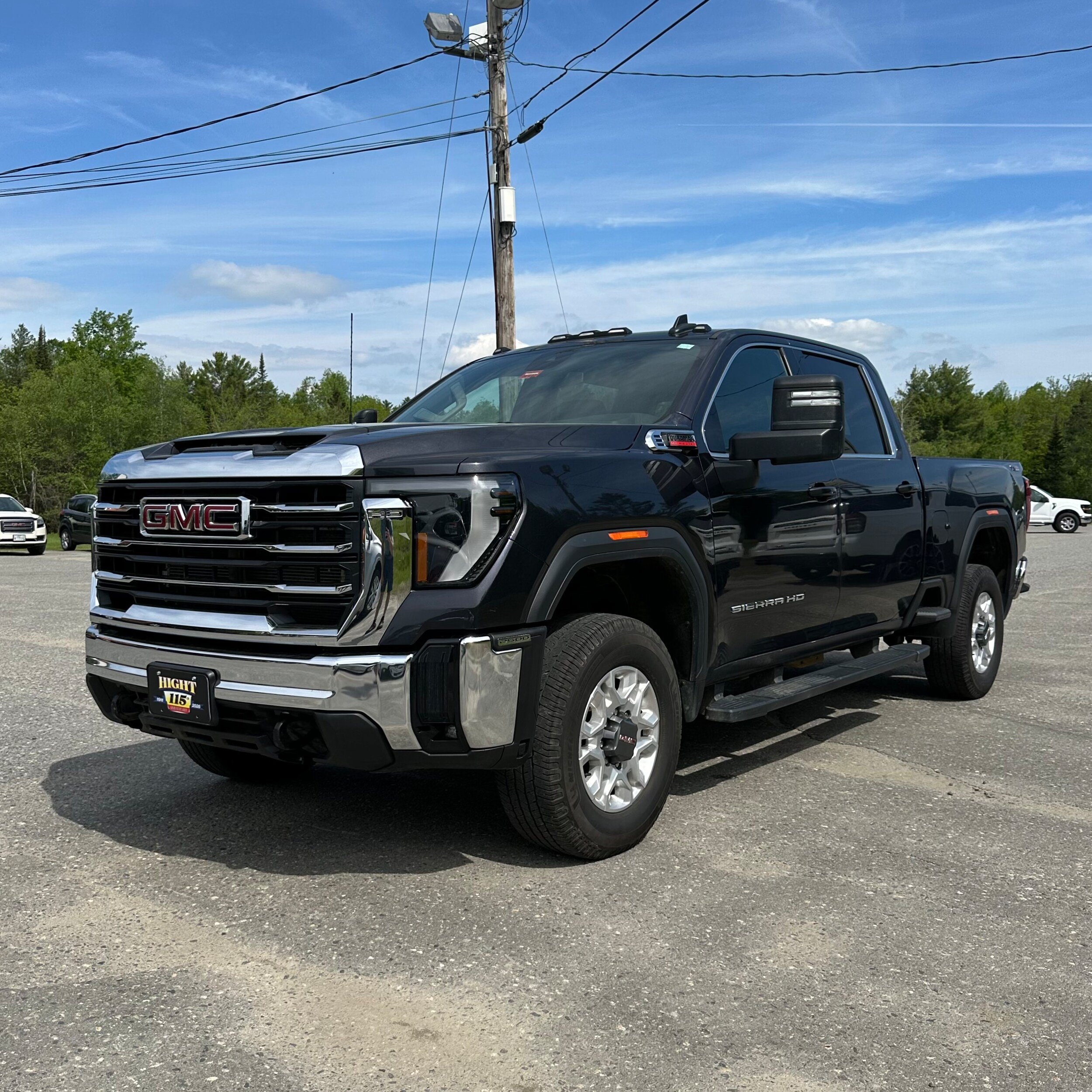 Used 2024 GMC Sierra 2500 SLE w/ SLE Value Package; AWD/4WD image 7