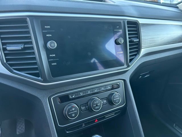 Used 2021 Volkswagen Atlas SE image 28