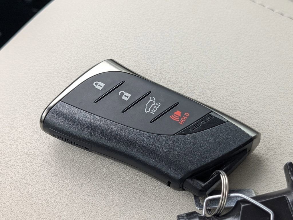 Used 2024 Lexus RX 350 FWD w/ Accessory Package (K3) image 31