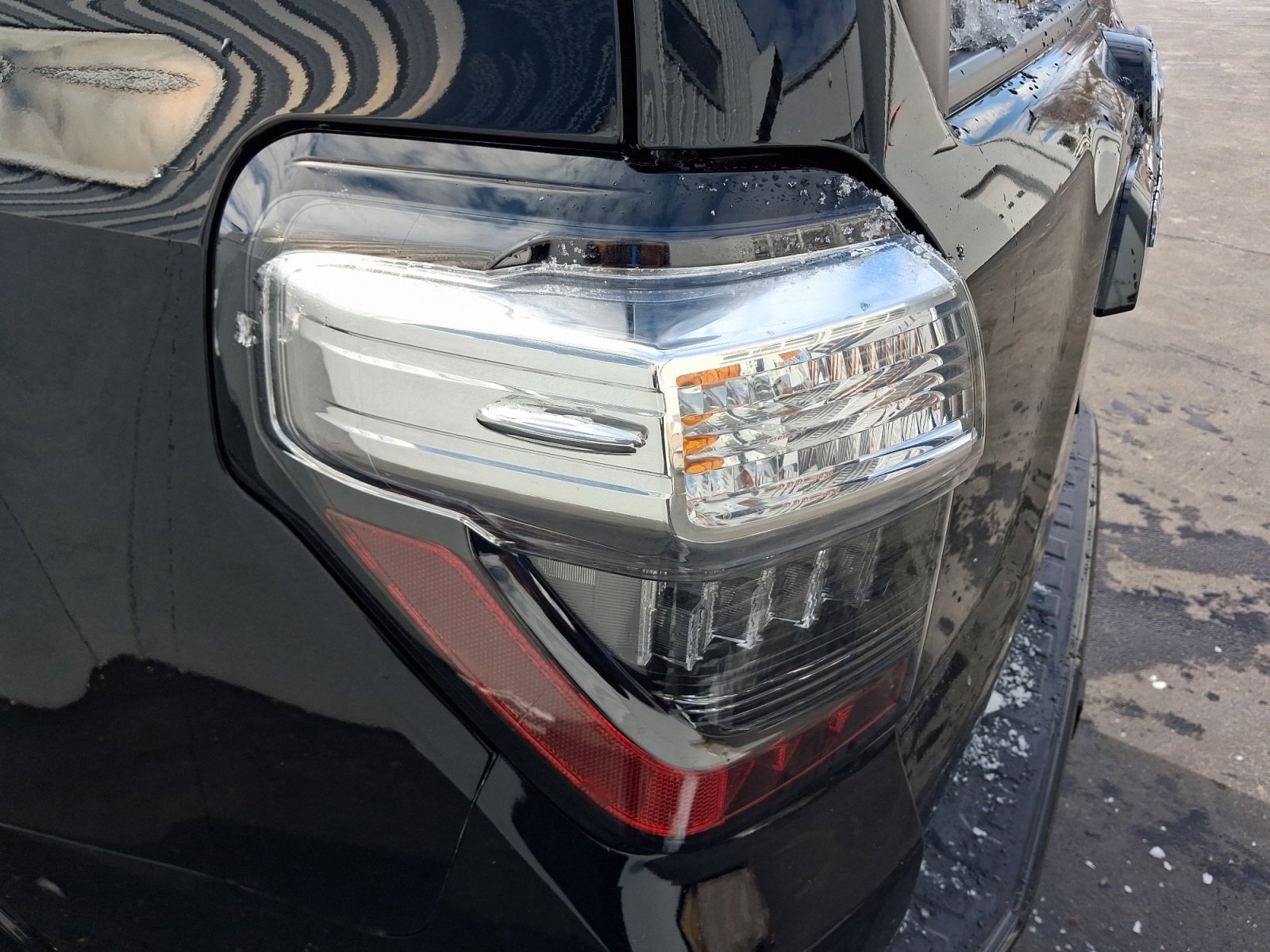 Used 2022 Toyota 4Runner SR5 AWD/4WD image 12