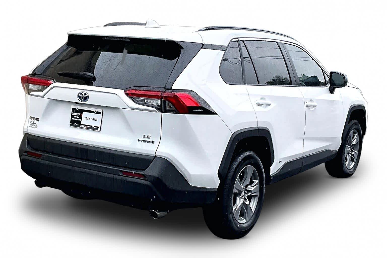 Used 2024 Toyota RAV4 LE AWD/4WD image 13