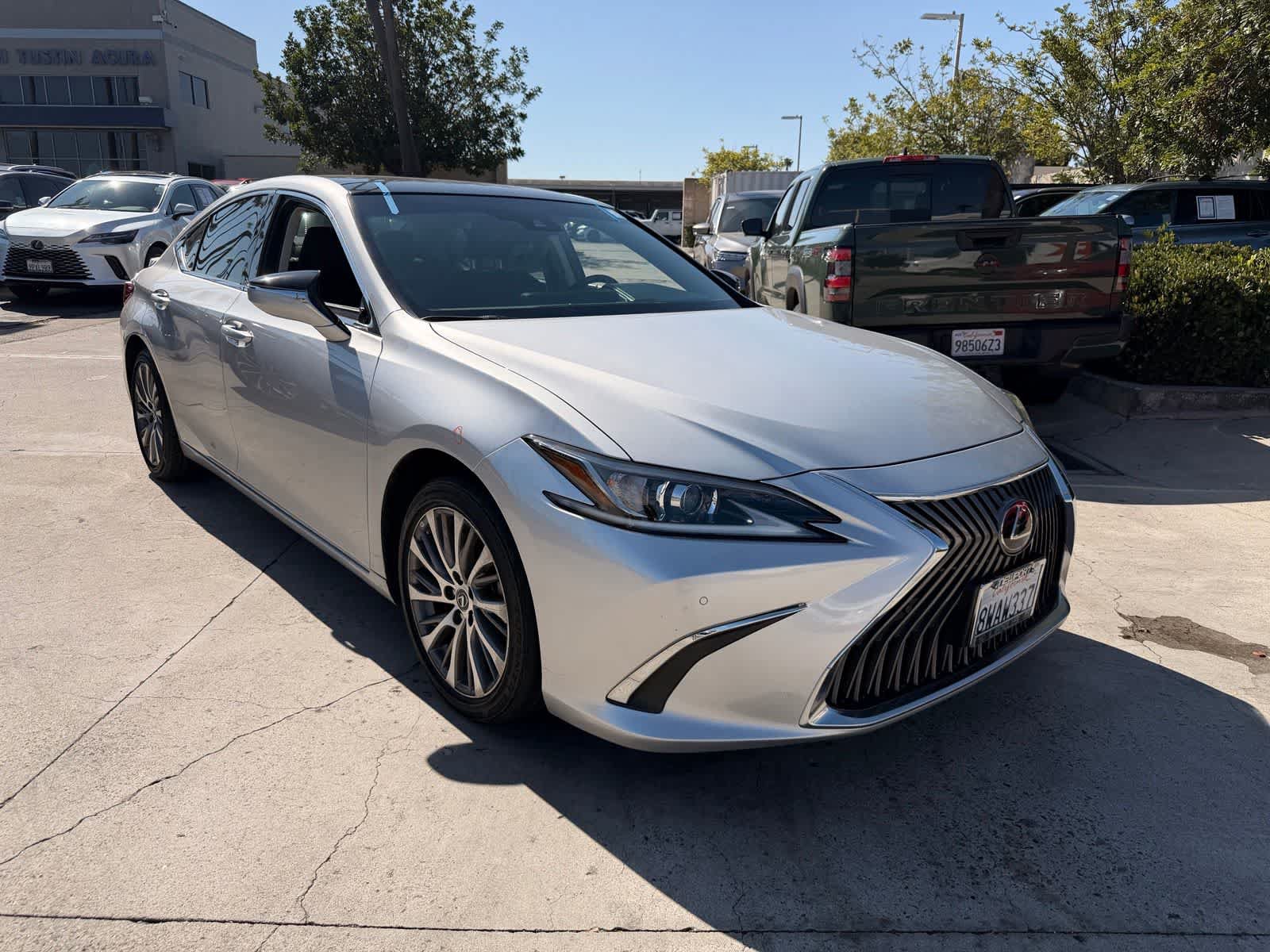 Used 2021 Lexus ES 350 w/ Premium Package FWD image 7