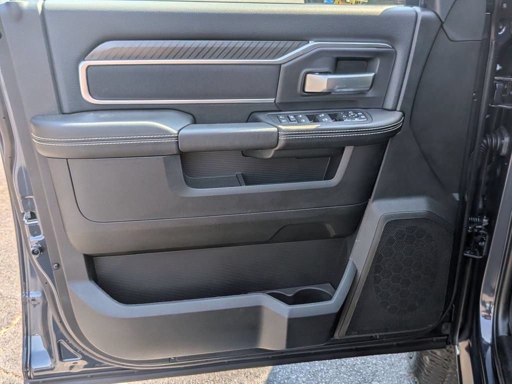 New 2027 RAM 2500 Big Horn AWD/4WD image 13