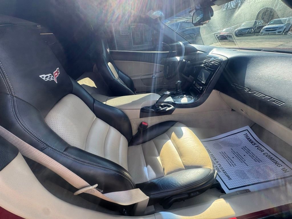 Used 2010 Chevrolet Corvette Grand Sport w/ Preferred Equipment Group image 35