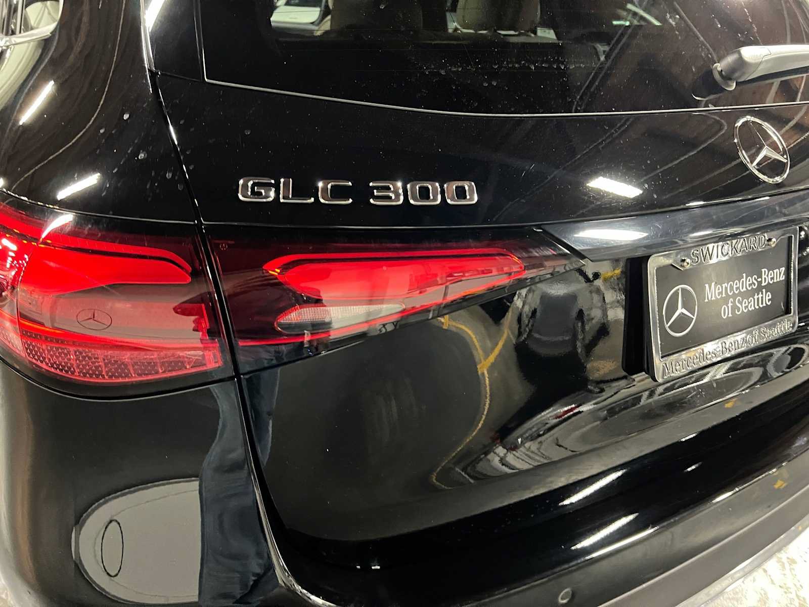 Used 2026 Mercedes-Benz GLC 300 4MATIC image 14