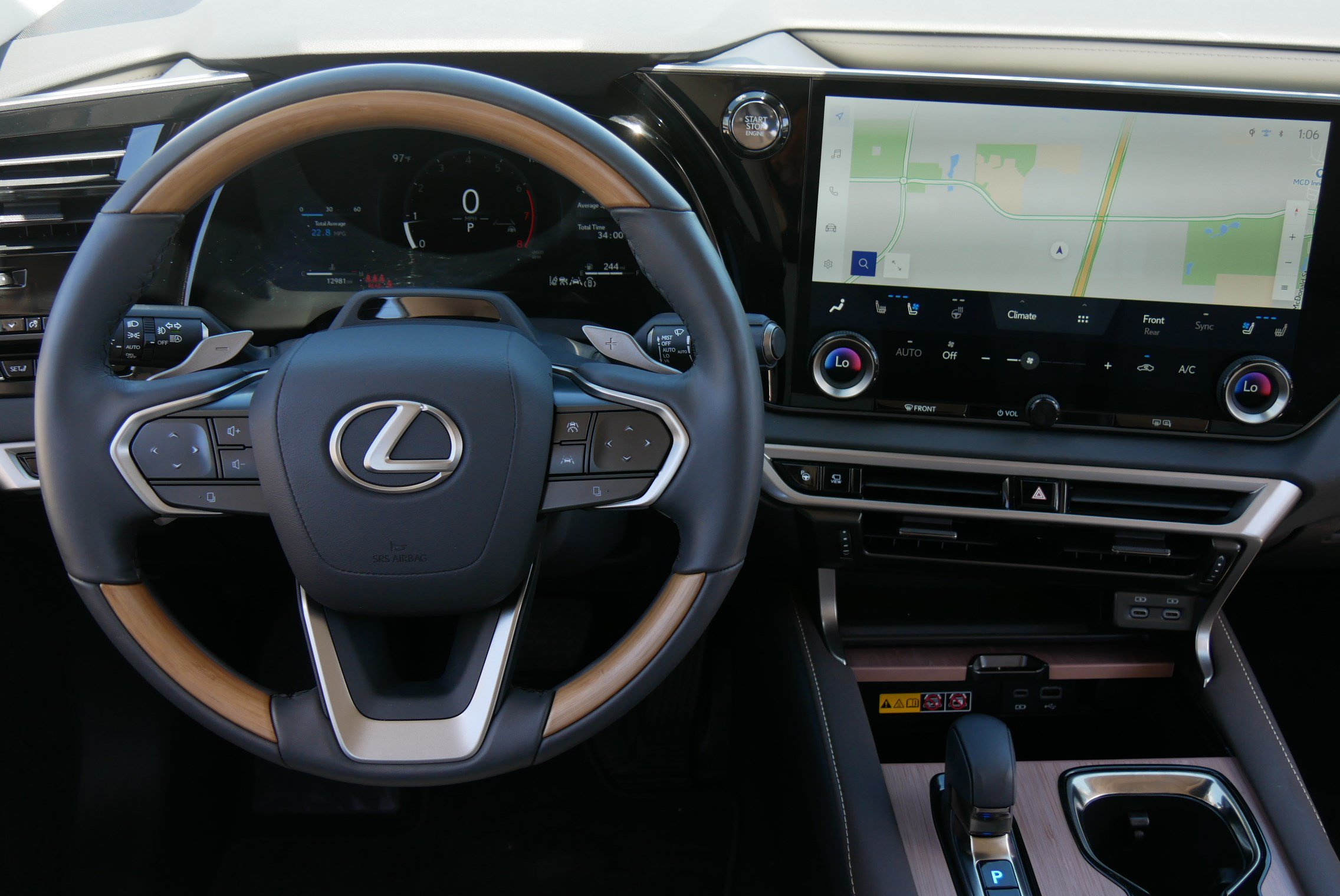 Used 2025 Lexus RX 350 Premium Plus w/ Convenience Package AWD/4WD image 16