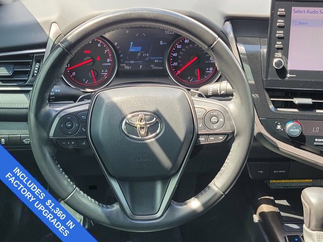 Used 2021 Toyota Camry XSE FWD image 18