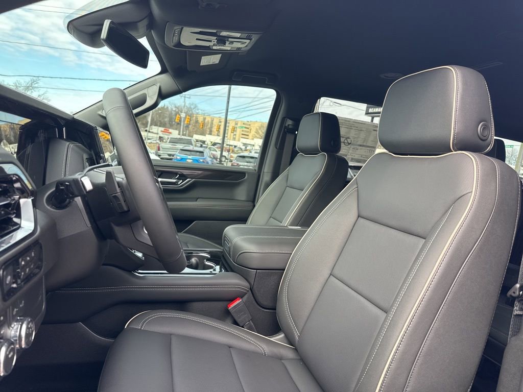 New 2026 GMC Yukon Elevation image 18