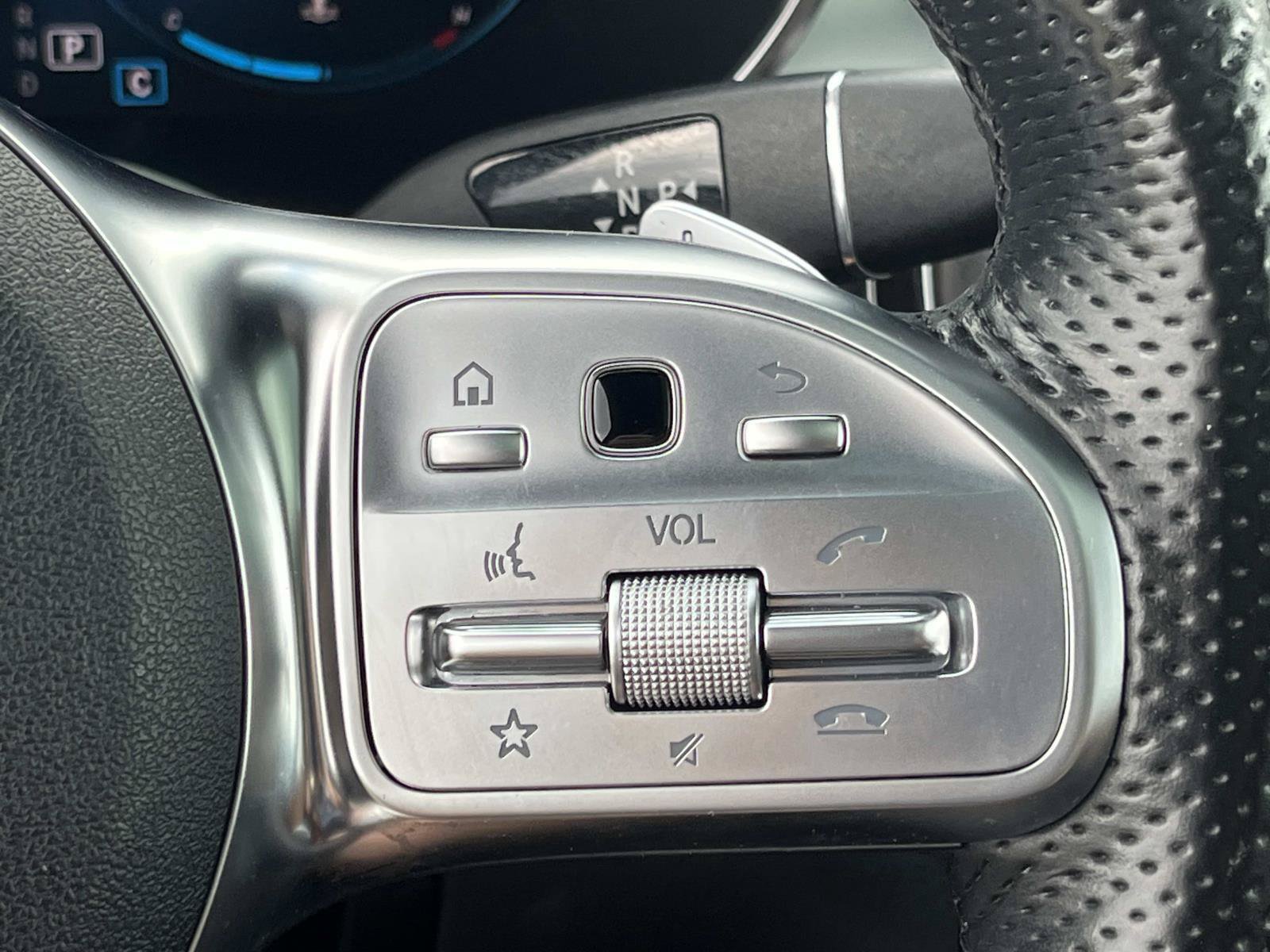 Certified 2021 Mercedes-Benz GLC 300 image 39