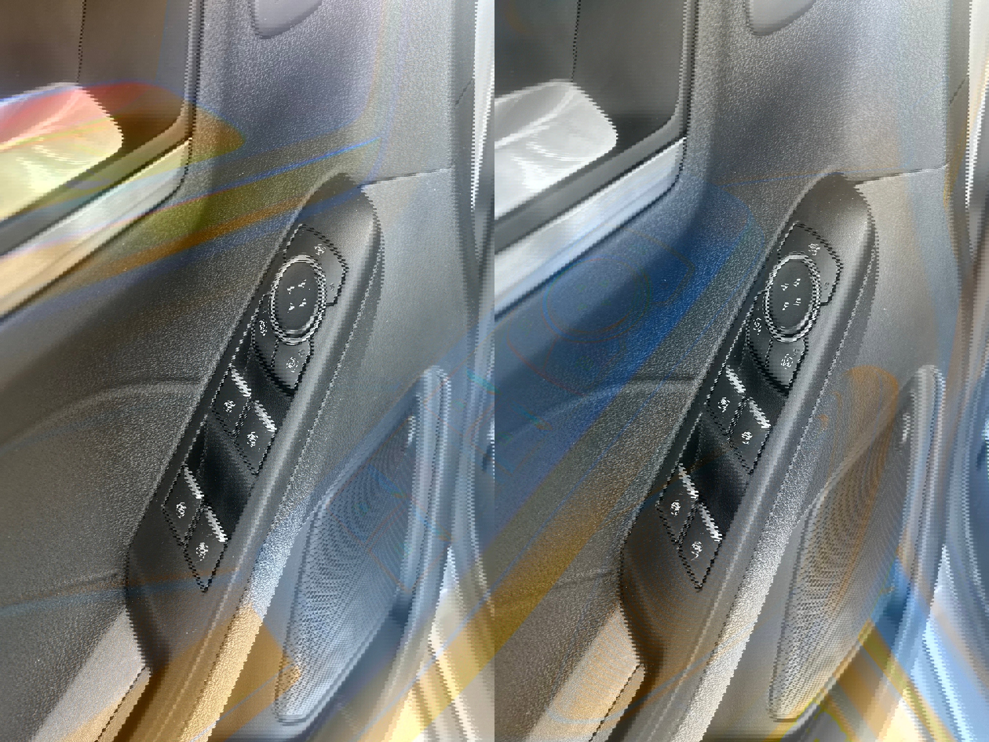 Used 2022 Ford Escape Titanium w/ Class II Trailer Tow Package image 14