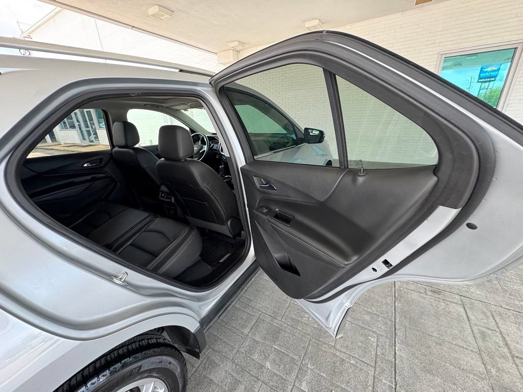 Used 2020 Chevrolet Equinox Premier AWD/4WD image 23