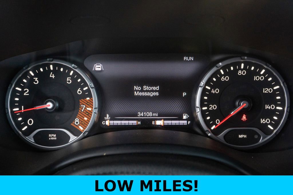 Used 2021 Jeep Renegade Latitude image 3