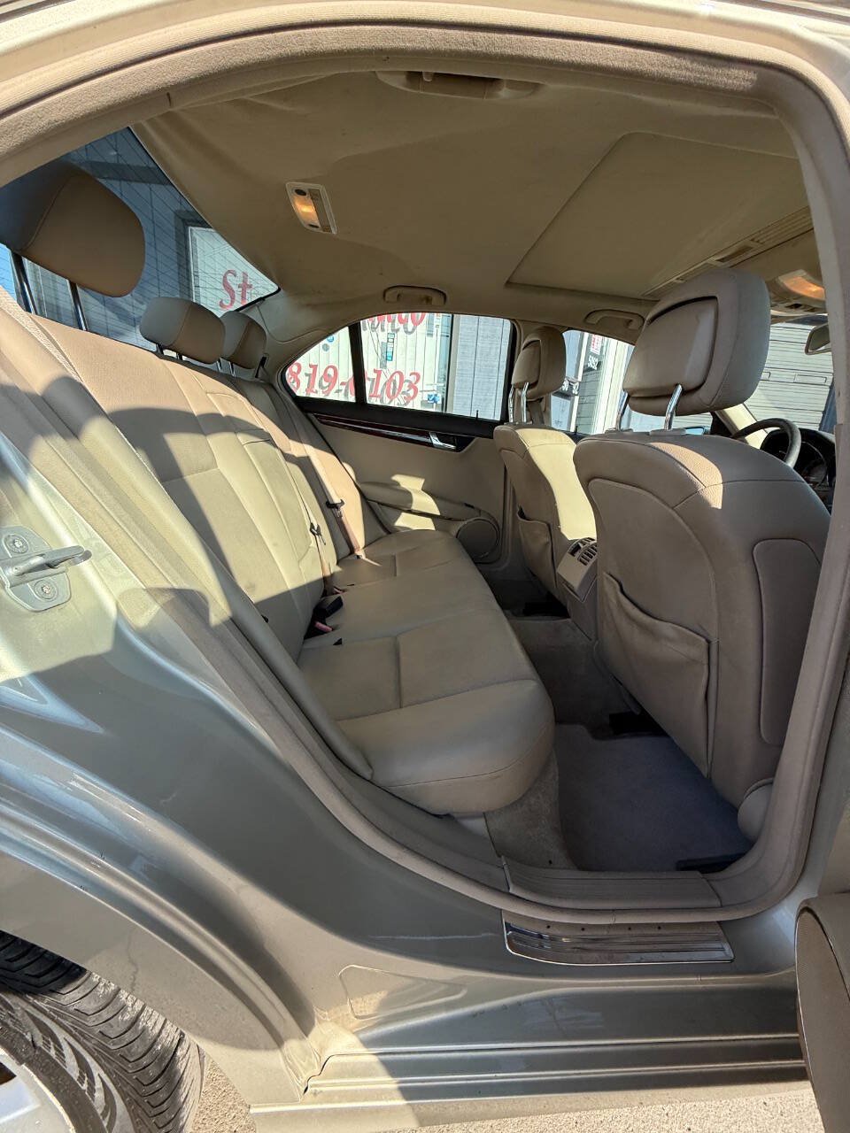 Used 2011 Mercedes-Benz C 300 Sedan image 11