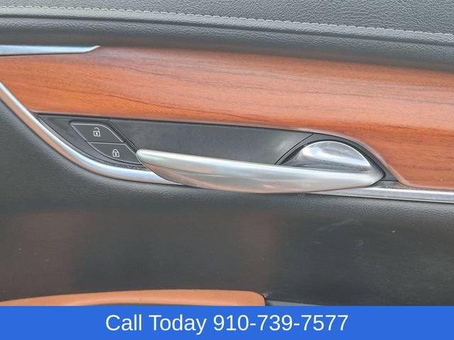Used 2021 Cadillac XT5 Premium Luxury FWD image 35