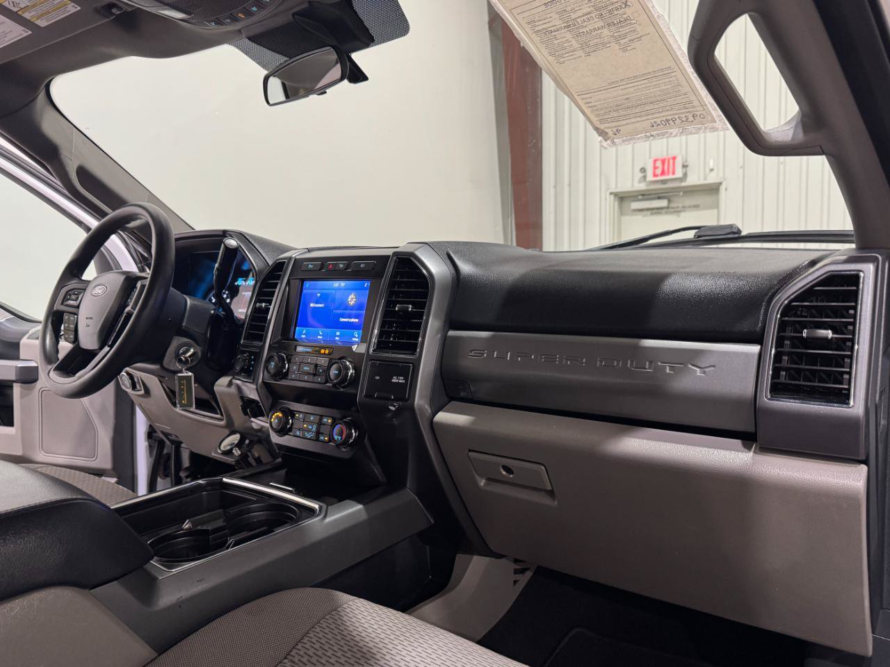 Used 2022 Ford F250 XLT w/ XLT Value Package AWD/4WD image 11