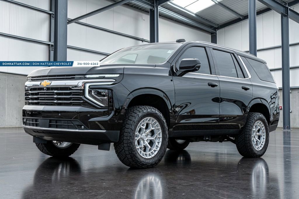 Used 2025 Chevrolet Tahoe LT w/ Comfort Package image 1