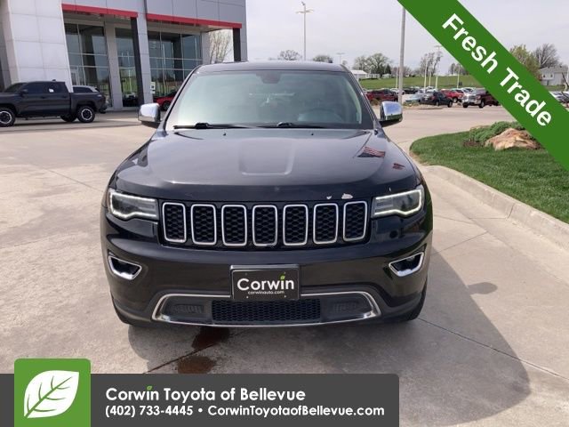 Used 2017 Jeep Grand Cherokee Limited w/ Luxury Group II image 9