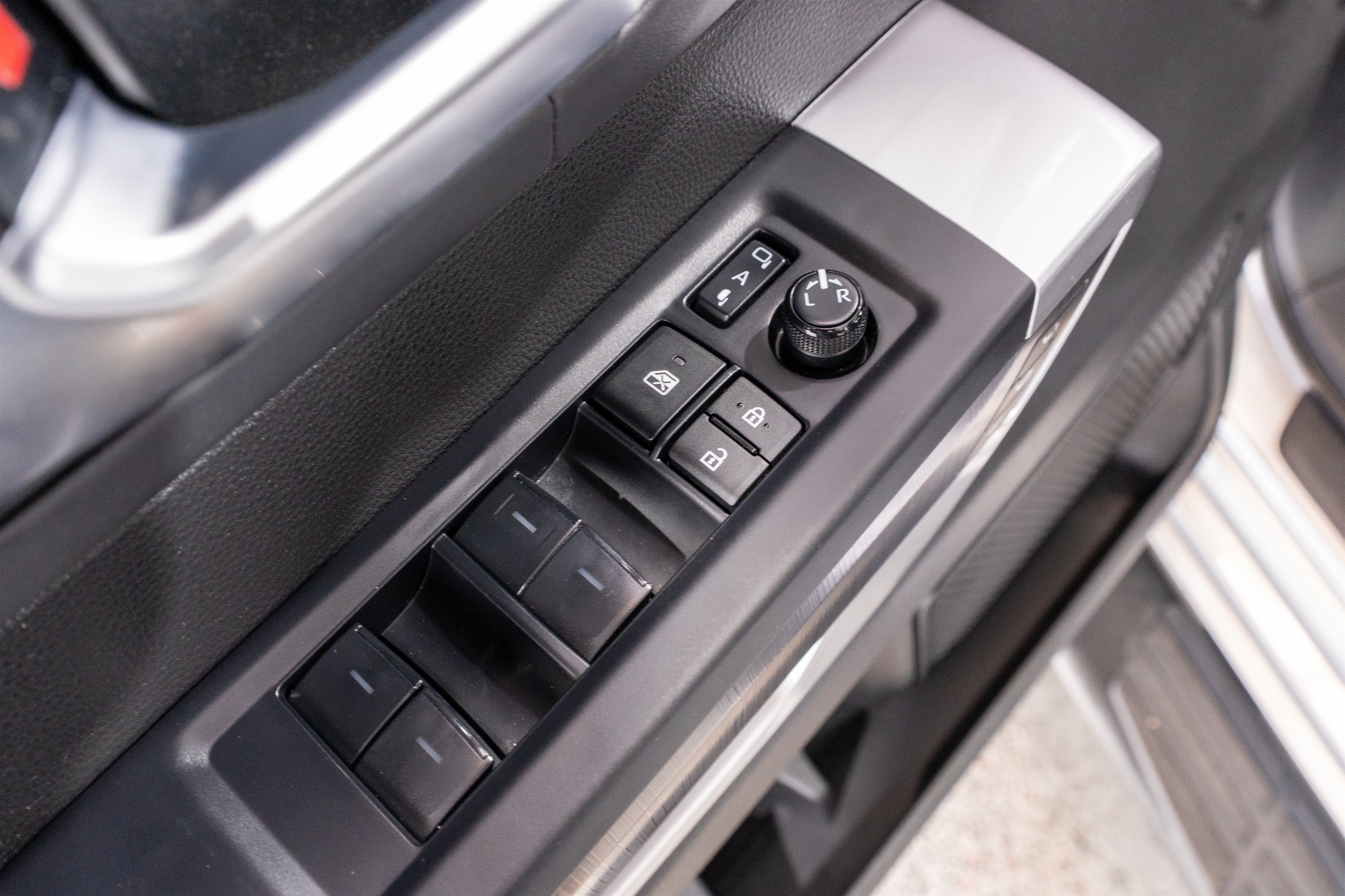 Used 2024 Toyota Tundra Platinum AWD/4WD image 16