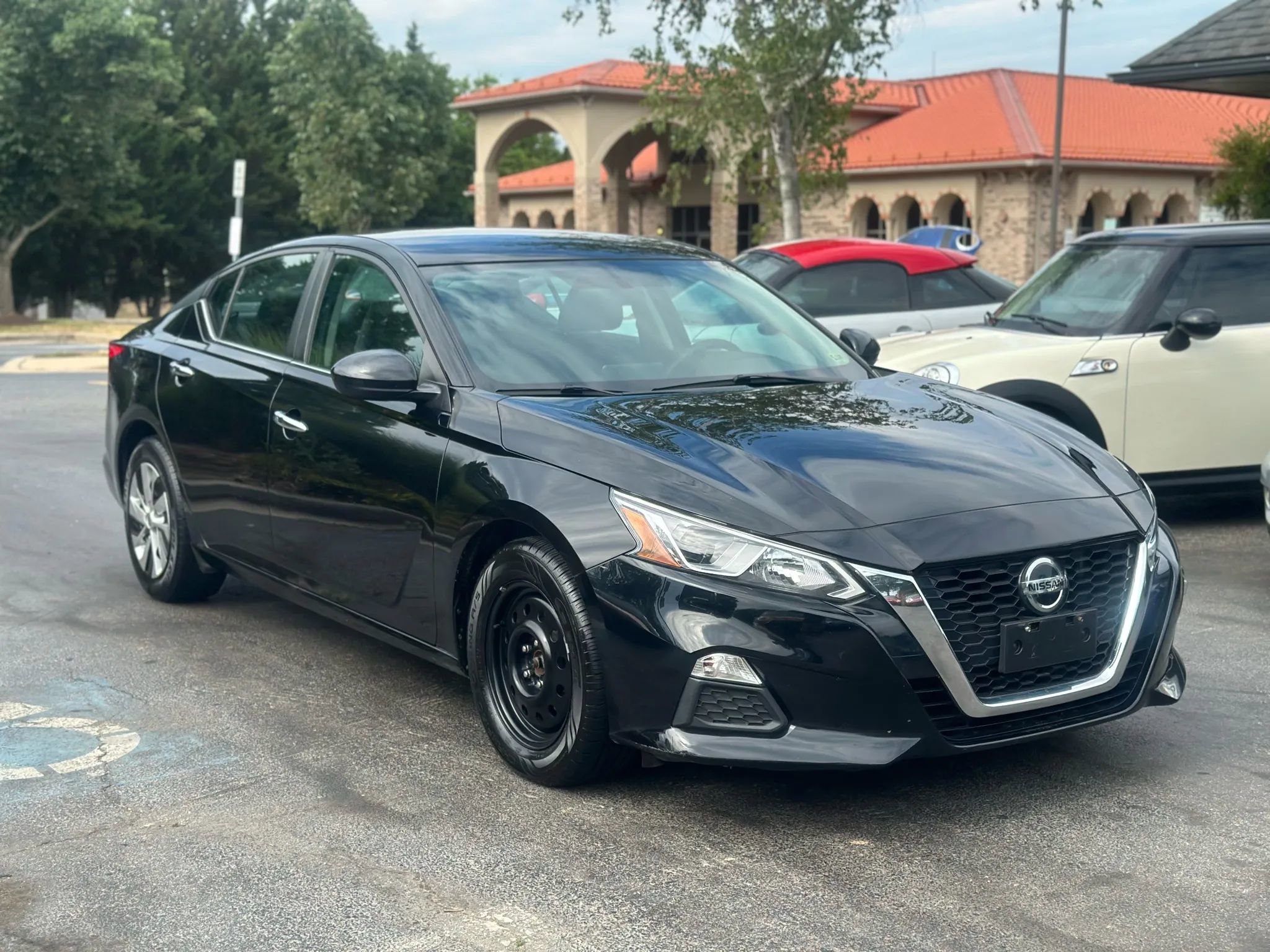 Used 2019 Nissan Altima 2.5 S image 6