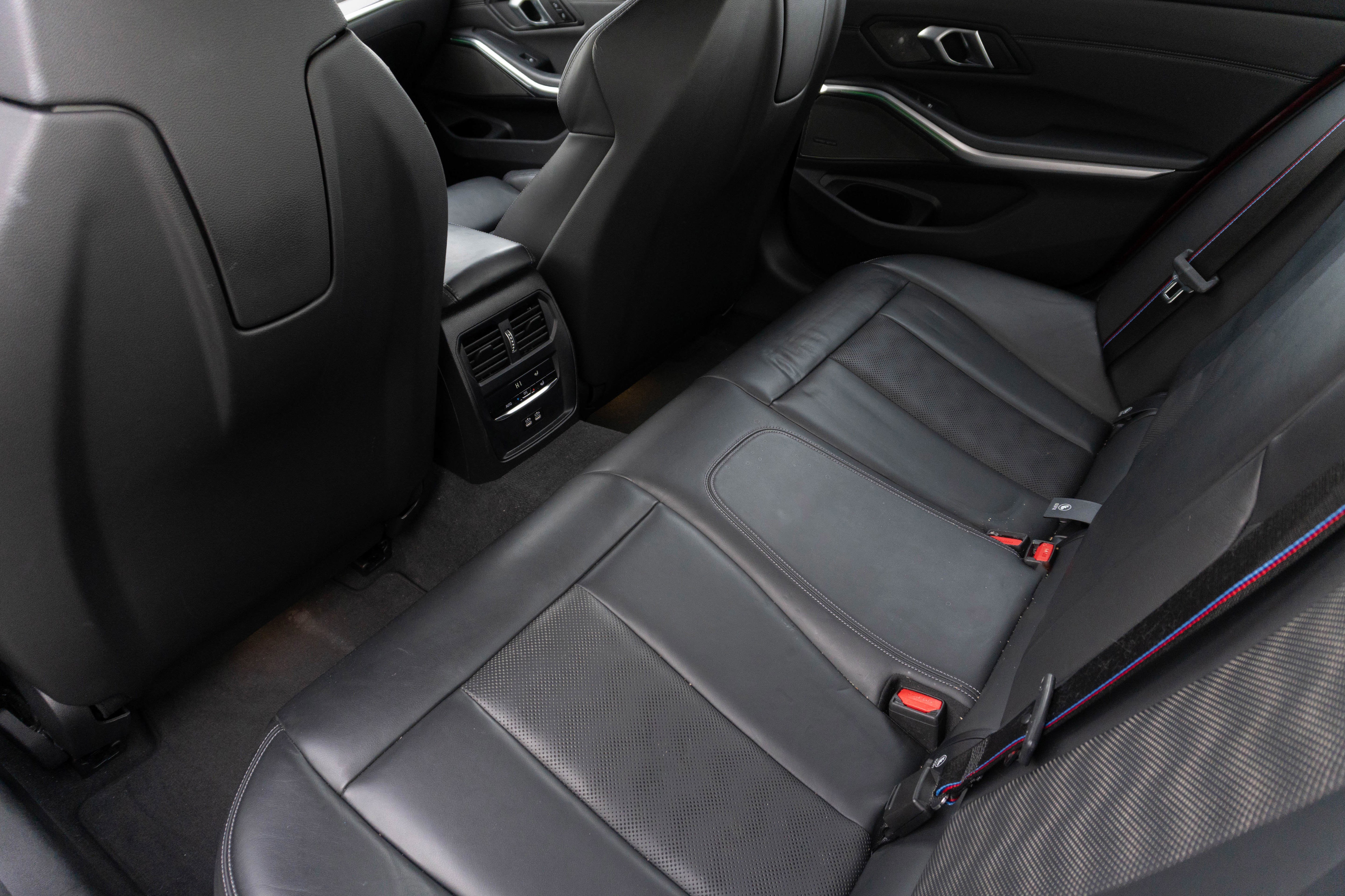 Used 2024 BMW M3 Competition w/ Executive Package image 35