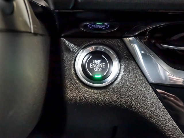 Certified 2025 Buick Envista Sport Touring image 20