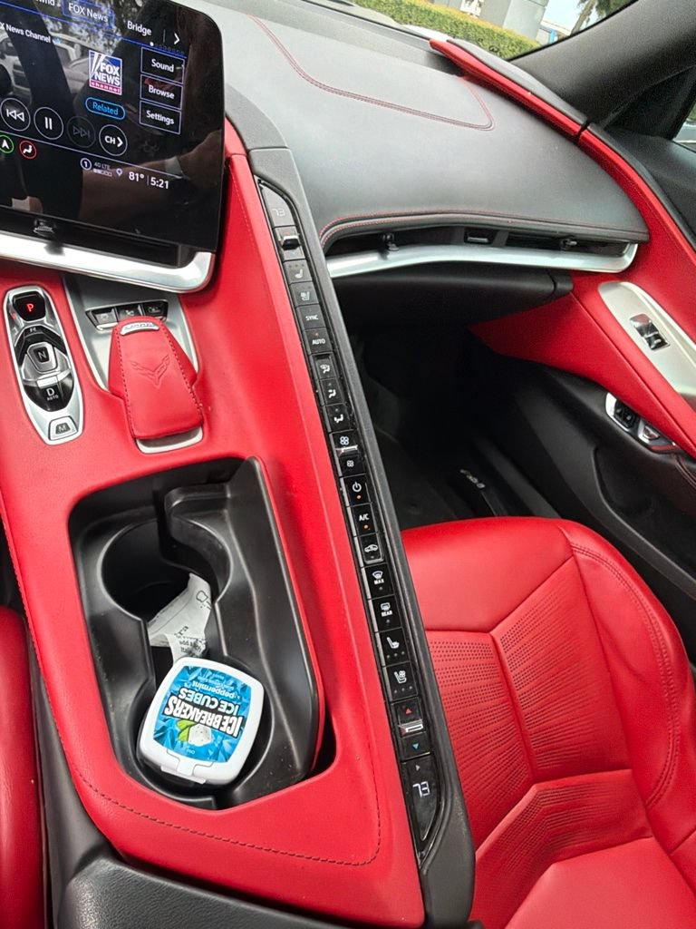 Used 2022 Chevrolet Corvette Stingray Preferred Conv w/ 2LT RWD image 8
