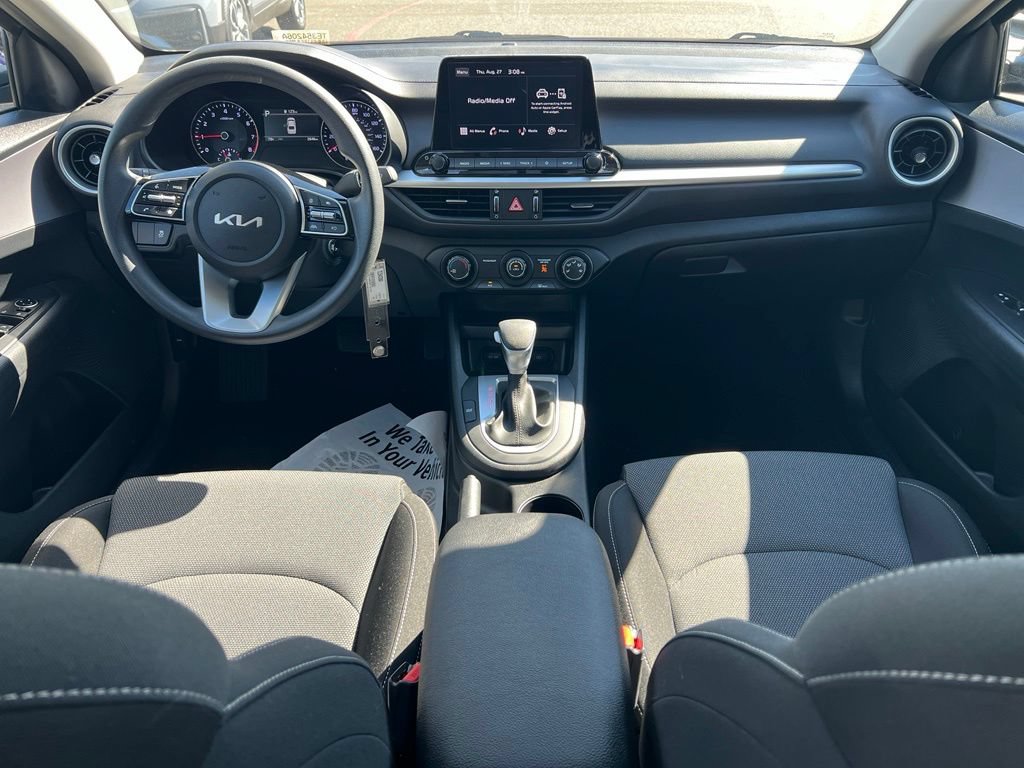 Certified 2024 Kia Forte LXS w/ LXS Technology Package FWD image 12