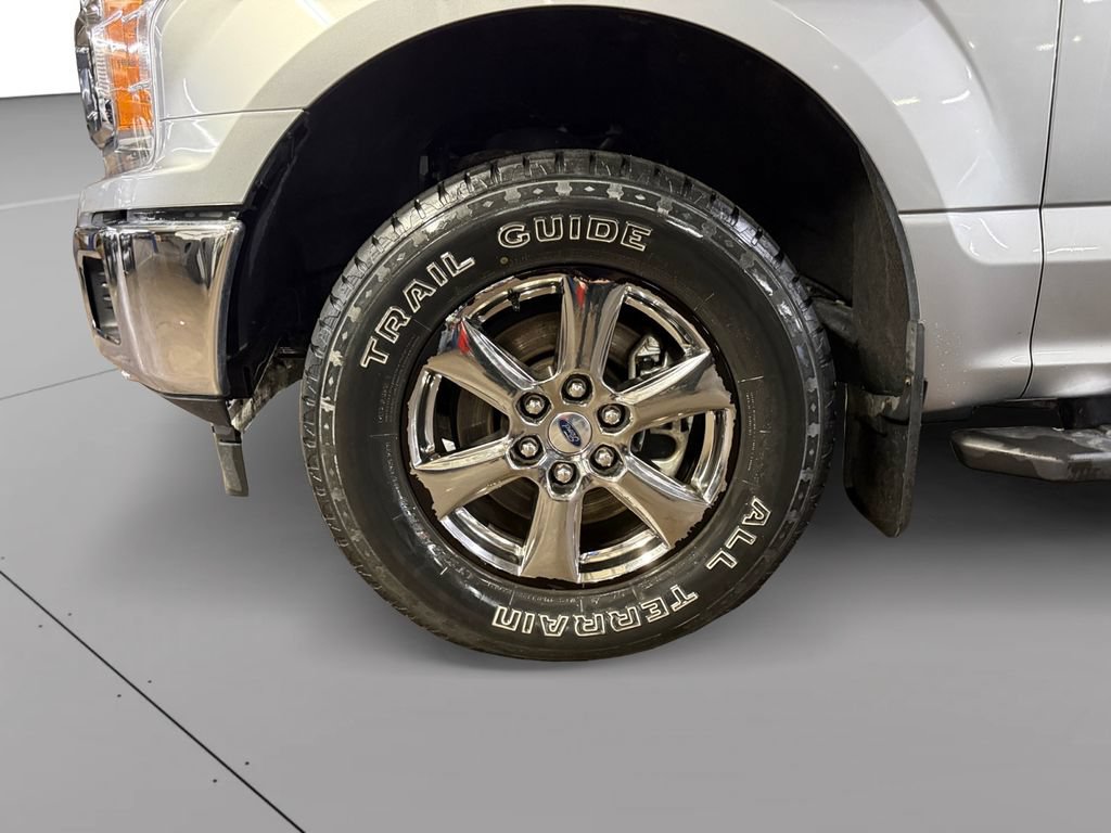 Used 2020 Ford F150 XLT w/ Equipment Group 302A Luxury AWD/4WD image 38