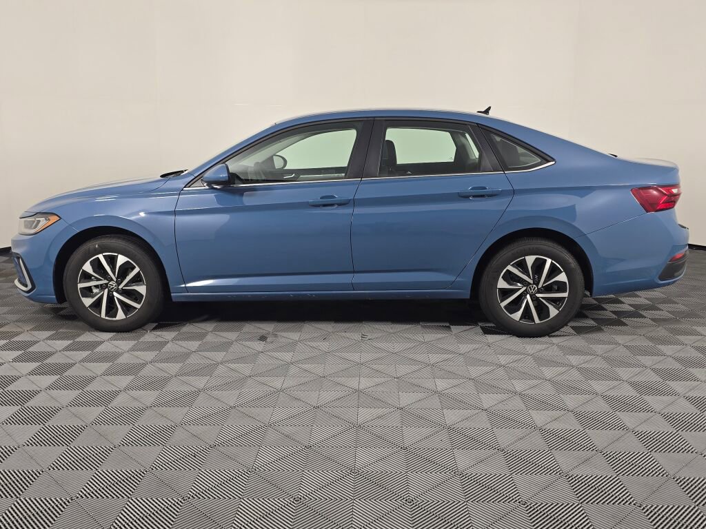 New 2025 Volkswagen Jetta S image 7