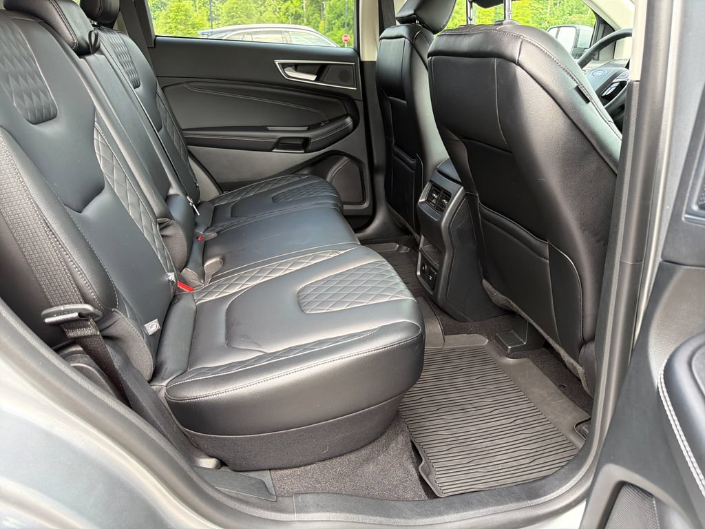 Used 2024 Ford Edge Titanium AWD/4WD image 51