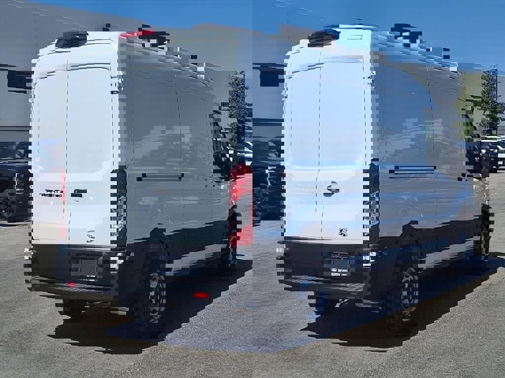 New 2026 Ford Transit 250 148 Medium Roof w/ Load Area Protection Package image 4