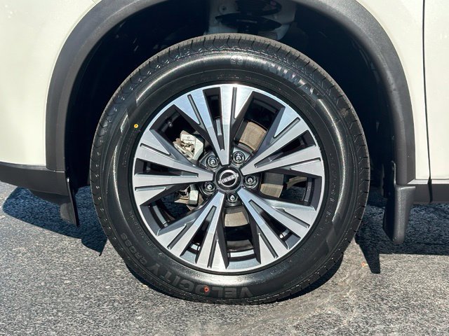 Certified 2023 Nissan Rogue SV AWD/4WD image 7