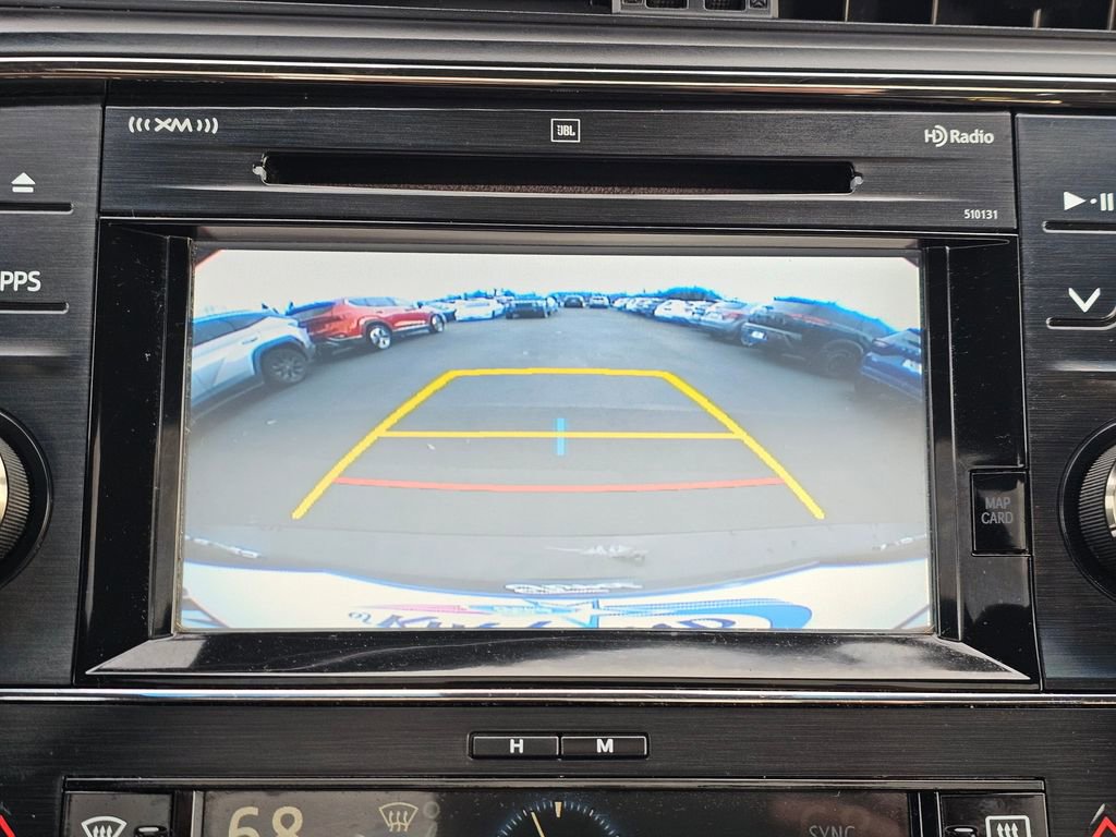 Used 2016 Toyota Avalon Limited image 30