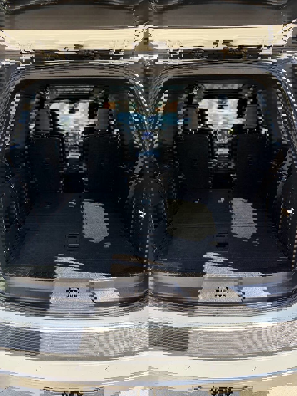 Used 2021 Ford Expedition XLT image 22