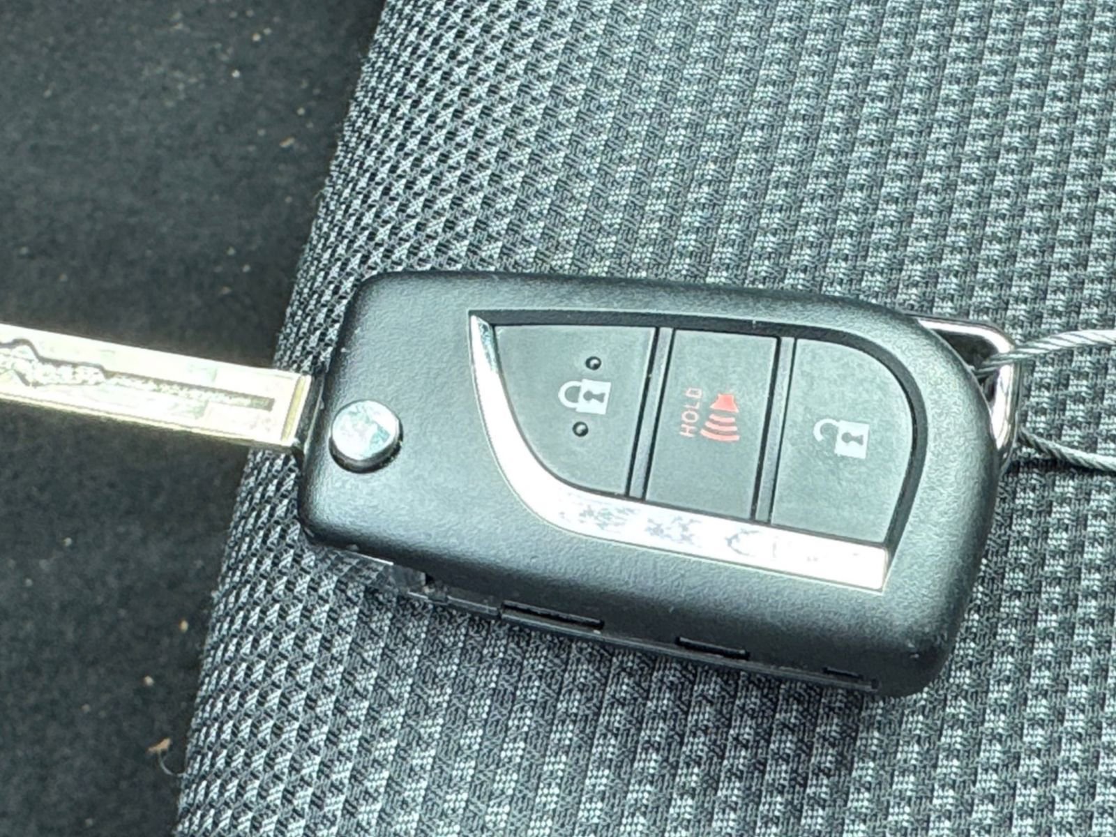 Used 2025 Toyota RAV4 LE image 22