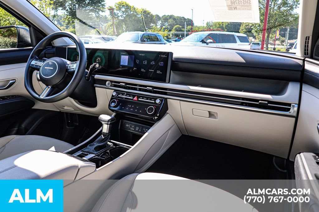 Used 2025 Hyundai Tucson SEL FWD image 30