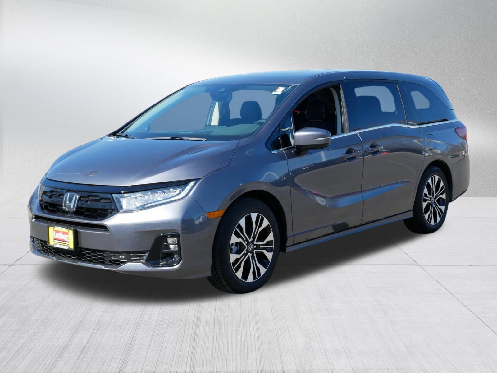 Certified 2026 Honda Odyssey Elite image 3