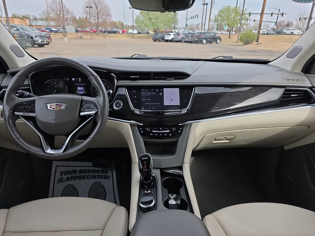 Used 2020 Cadillac XT6 Premium Luxury image 12