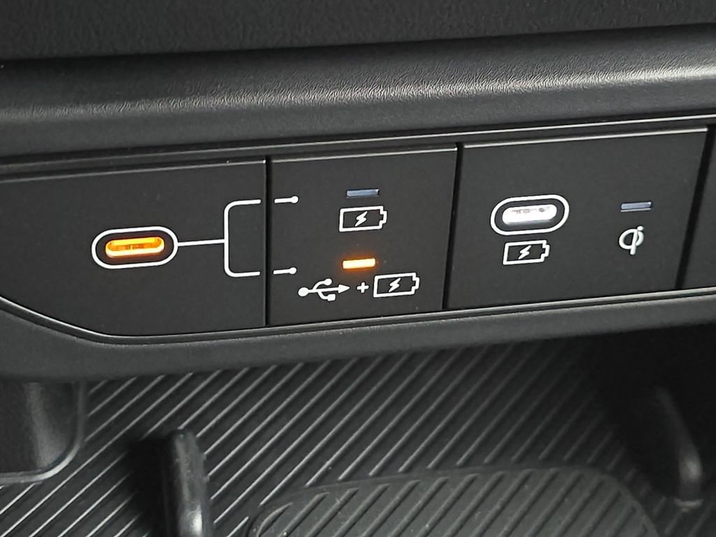 New 2025 Kia K4 EX image 15