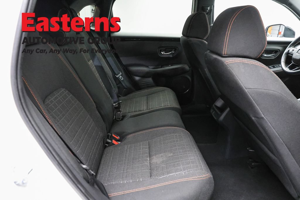 Used 2025 Honda HR-V Sport image 22