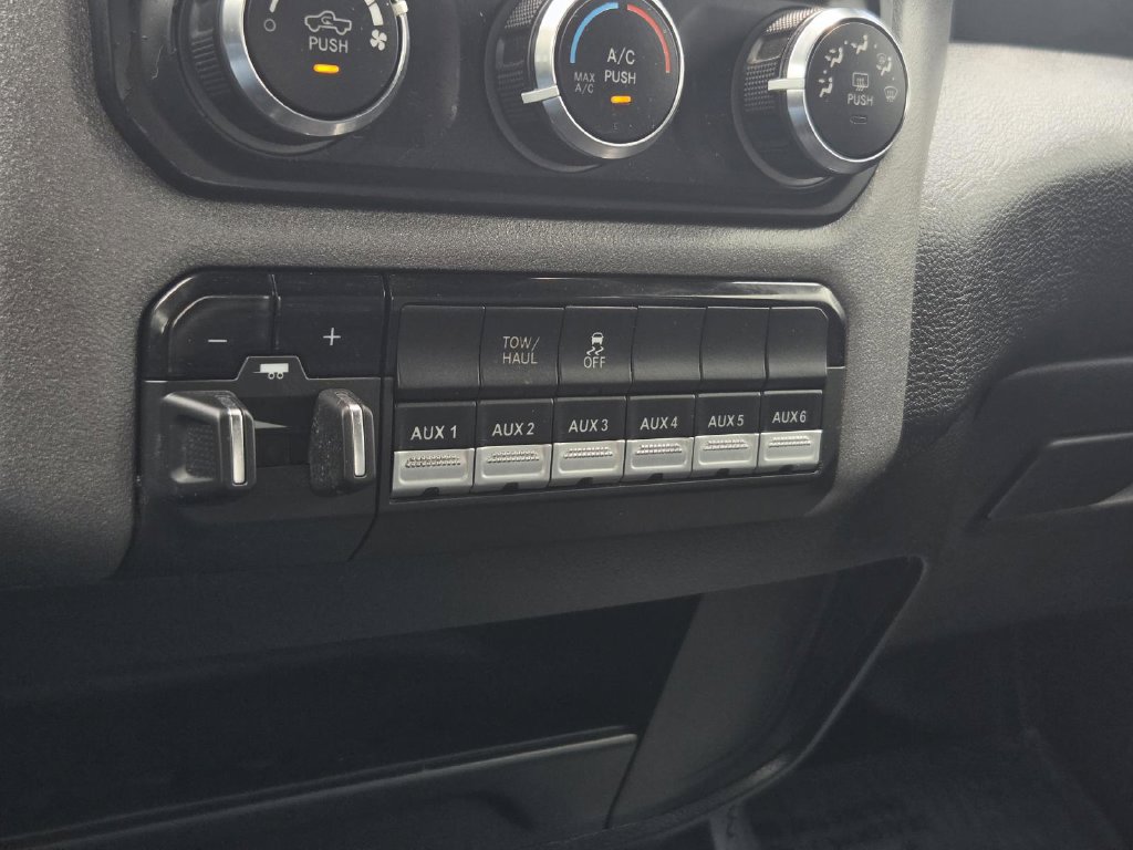 Used 2024 RAM 3500 Tradesman w/ Electrical Accessory Group AWD/4WD image 29