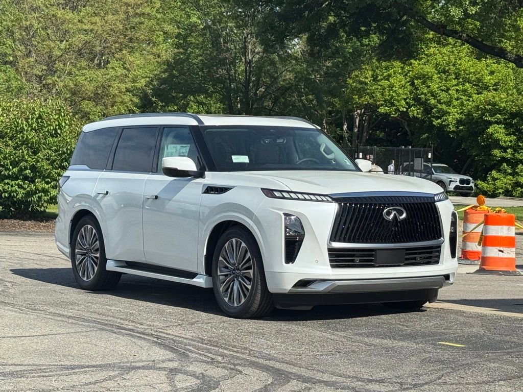 New 2025 INFINITI QX80 Luxe w/ Cargo Package