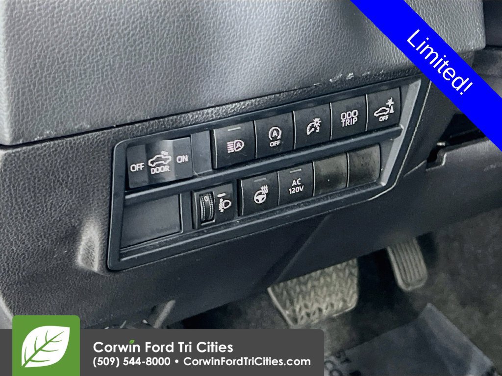 Used 2026 Toyota Tundra Limited AWD/4WD image 18